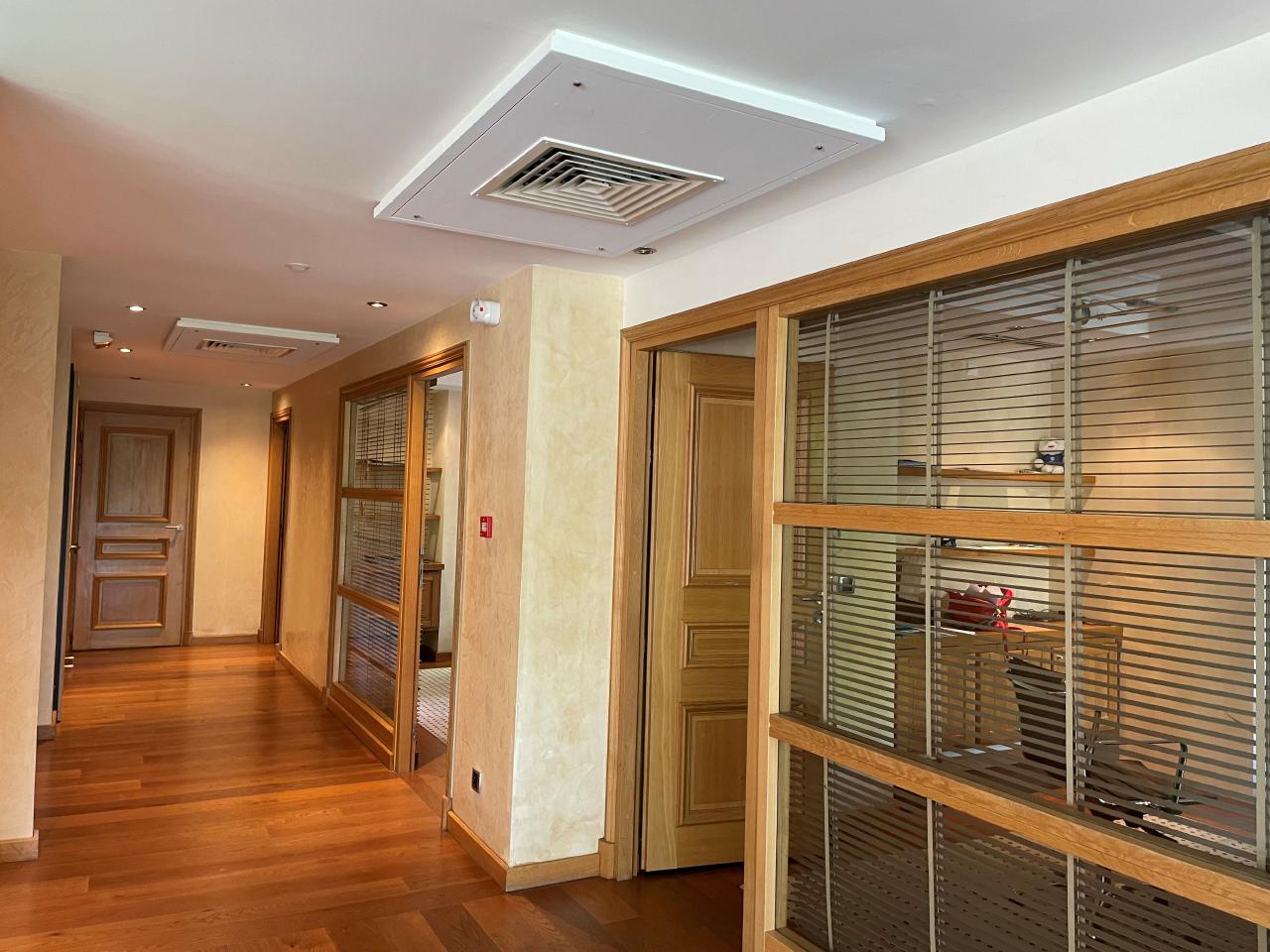 Bureau Annecy 188m² Location bureau Annecy Haute-Savoie OLBUR2423867 1